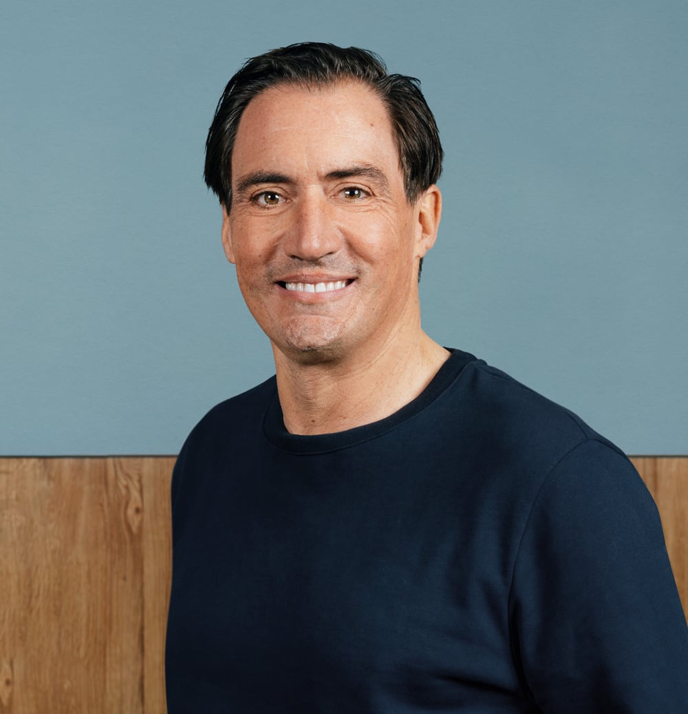 Dr. Julian de Grahl
